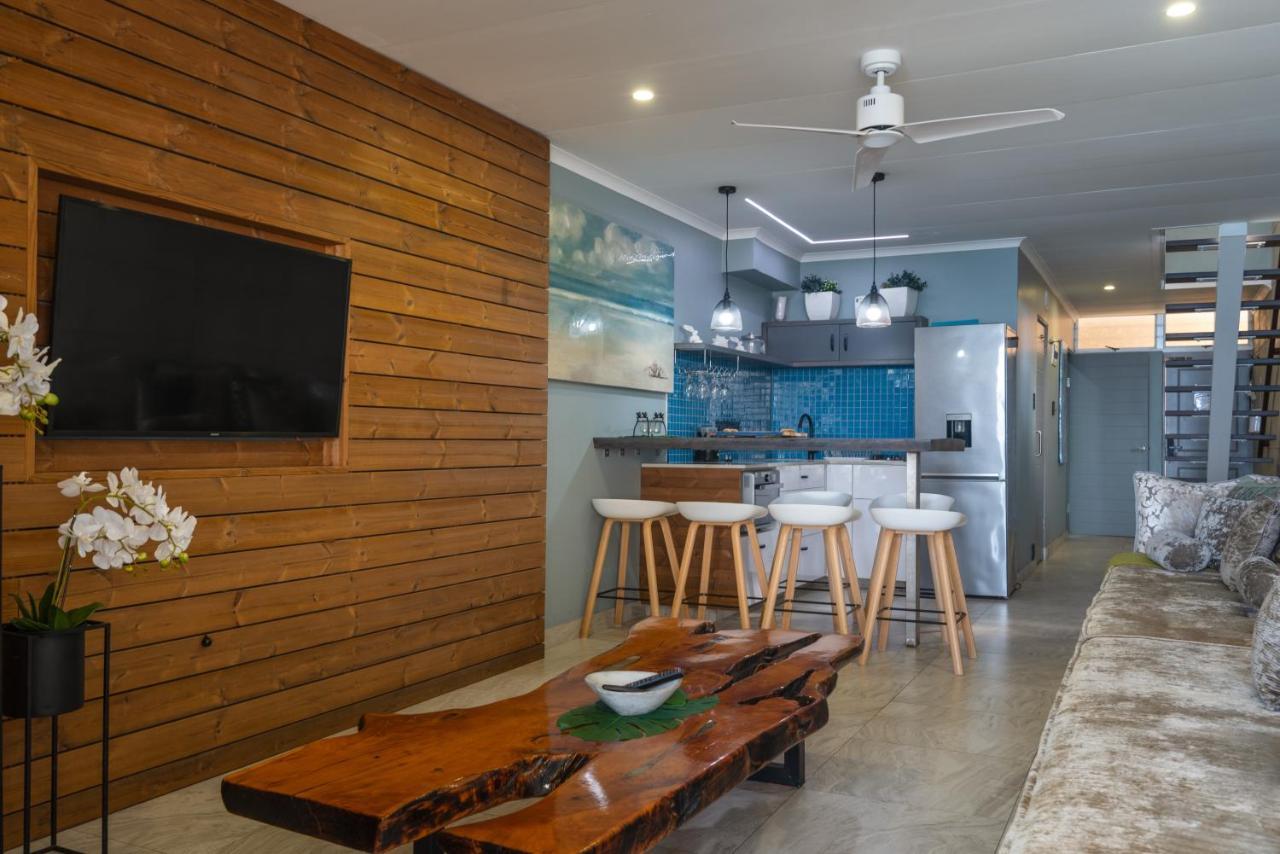 Apartment Sea Front Designer Ballito